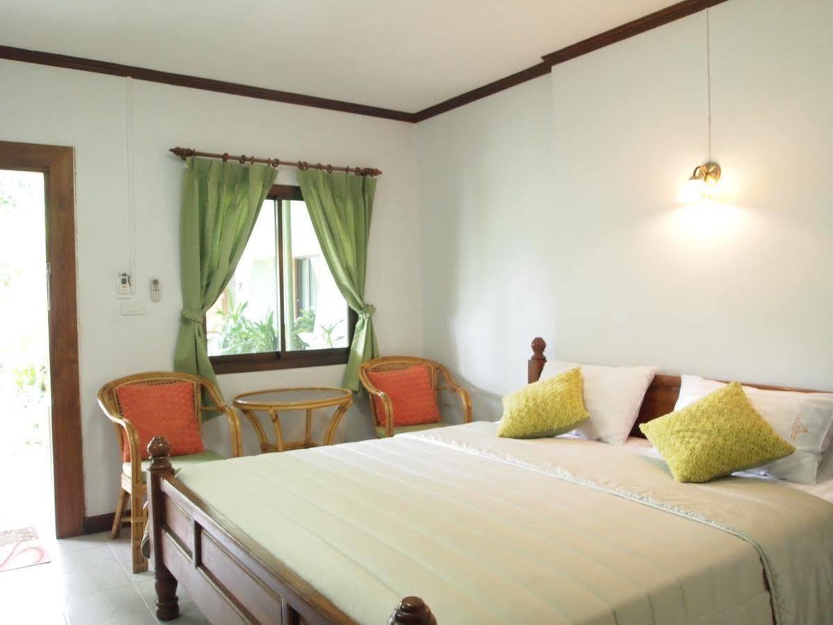 Baan Sala Lung Dam - Fisherman Village Bophut Exterior photo